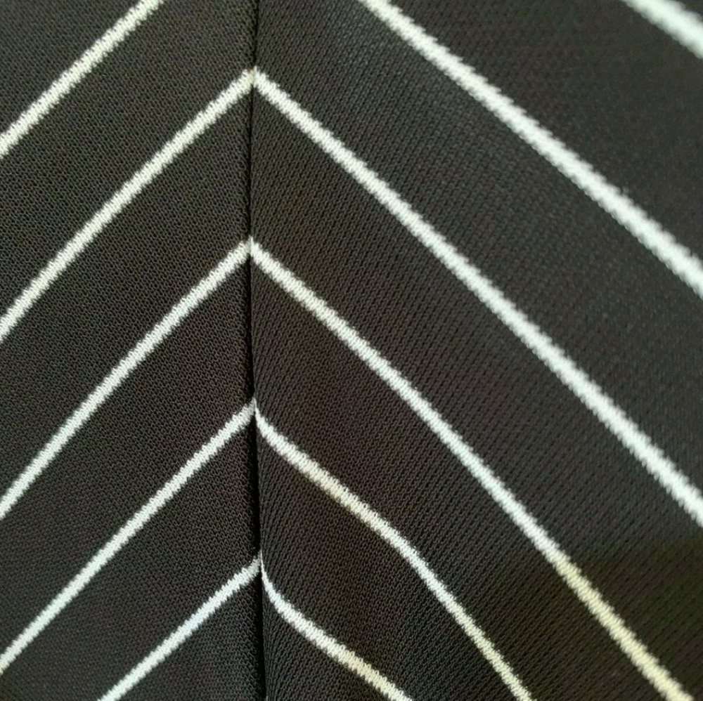 TALBOTS PINSTRIPE DRESS - Picture 3 of 4